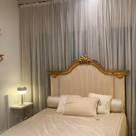 Piccolo Borgo Antico *